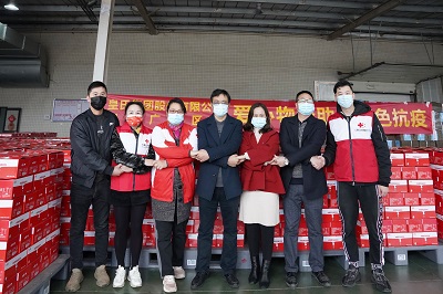 暖冬行動丨皇氏集團捐贈20萬元營養(yǎng)物資與百色人民共渡疫情關！
