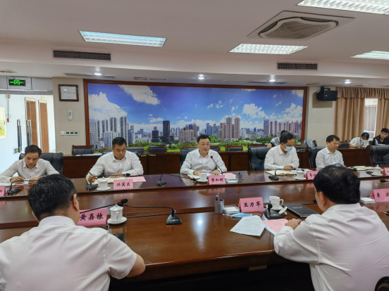 來賓市與皇氏集團、華能舉行200萬千瓦農(nóng)光牧儲大基地項目推進座談會